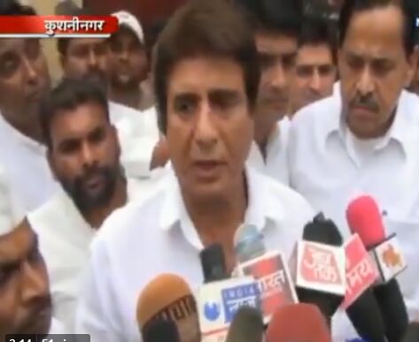 खनन को लेकर जेल में बंद कांग्रेस विधायक अजय सिंह से मिलने पहुंचे राजबब्बर खनन को लेकर जेल में बंद कांग्रेस विधायक अजय सिंह से मिलने पहुंचे राजबब्बर