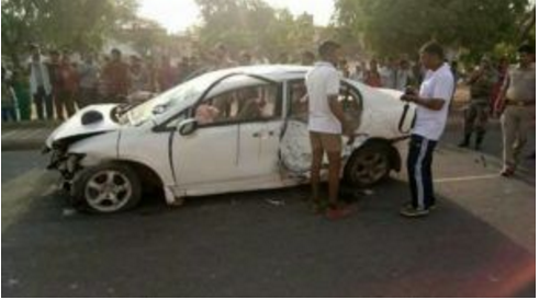 सत्ता के नशे साथ शराब के नशे में चूर मंत्री की बेटी ने सैनिक को कुचला, दर्दनाक मौत सत्ता के नशे साथ शराब के नशे में चूर मंत्री की बेटी ने सैनिक को कुचला, दर्दनाक मौत