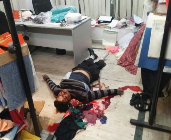 अभी अभी: नॉएडा में सरेआम एक्सपोर्ट कंपनी में लूट के बाद गार्ड की गोली मारकर हत्या