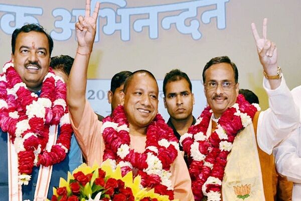 योगी सरकार के इस निर्णय पर समाजवादी पार्टी ने उठाये सवाल, कहा- संविधान को किया अपमानित योगी सरकार के इस निर्णय पर समाजवादी पार्टी ने उठाये सवाल, कहा- संविधान को किया अपमानित