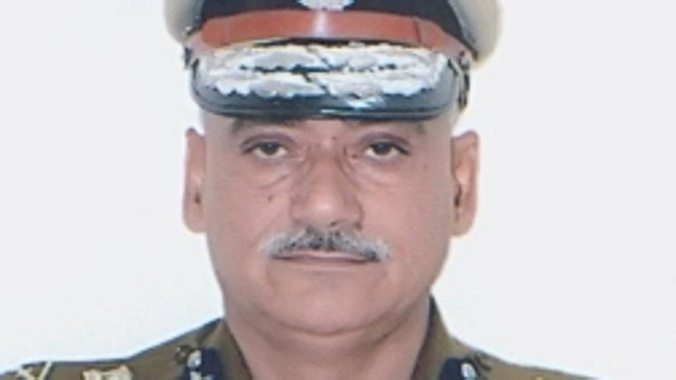 राजस्थान पुलिस के नए DGP बने ओमप्रकाश गल्होत्रा, पदभार संभाला राजस्थान पुलिस के नए DGP बने ओमप्रकाश गल्होत्रा, पदभार संभाला