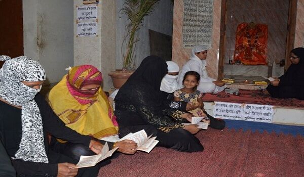तीन तलाक से दुखी मुस्लिम महिलाएं, आई हनुमान जी की शरण में तीन तलाक से दुखी मुस्लिम महिलाएं, आई हनुमान जी की शरण में