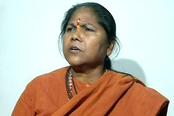 साध्वी निरंजना का नीतीश कुमार पर तंज, नीतीश को बताया भीष्म पितामह