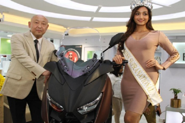 चेन्नई: भारत में Yamaha देगी वर्ल्ड क्लास सेल्स और सर्विस सुविधा, खोला पहला स्कूटर बुटीक चेन्नई: भारत में Yamaha देगी वर्ल्ड क्लास सेल्स और सर्विस सुविधा, खोला पहला स्कूटर बुटीक