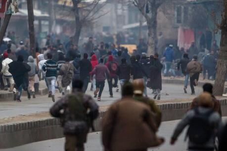 बिहार के औरंगाबाद में कर्फ्यू, देखते ही गोली मारने के आदेश बिहार के औरंगाबाद में कर्फ्यू, देखते ही गोली मारने के आदेश