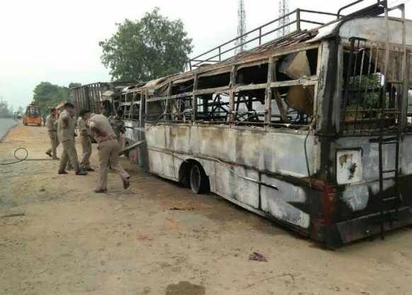 22 लोंगों की जलकर दर्दनाक मौत, देखकर वीडियो दहल जायेंगे आप!