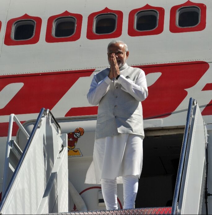 बड़ी बात: बार बार मत पूछना की मोदी बार बार विदेश क्यो घूमने जाते है?