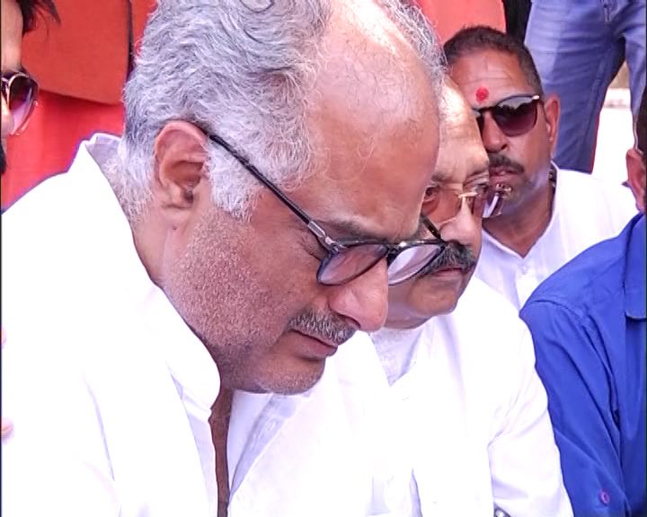 आखिर फफक फफक कर रो पड़े बोनी कपूर जब! आखिर फफक फफक कर रो पड़े बोनी कपूर जब!