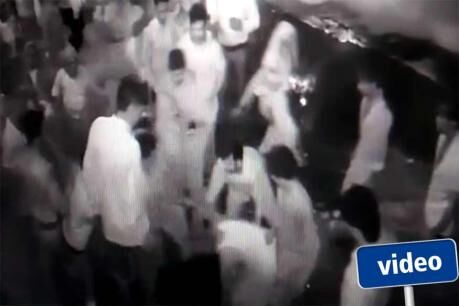 कांग्रेस के प्रदर्शन के बाद पुलिस की पिटाई का चौंकाने वाला वीडियो वायरल