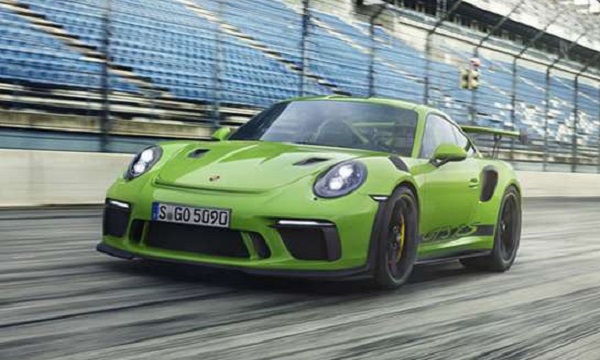 भारत में Porsche ने लांच की पावरफुल सुपरकार 911 GT3 RS, जानें कीमत और फीचर्स