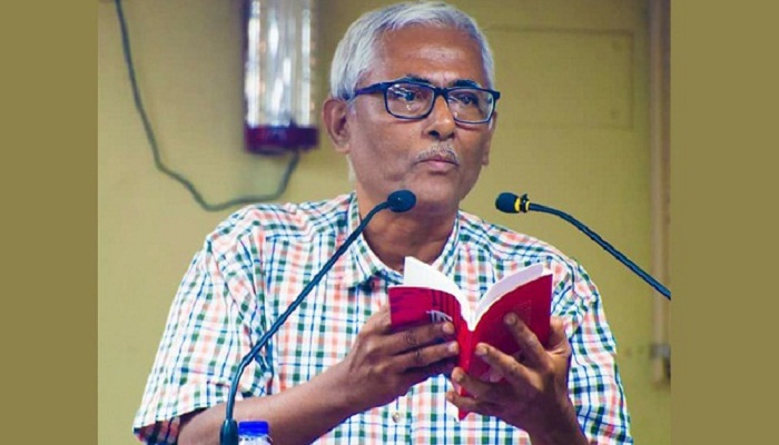 ममता सरकार की आलोचना करना इस डॉक्टर को पड़ा भारी, फेसबुक पर डेंगू को लेकर पोस्ट डाला था ममता सरकार की आलोचना करना इस डॉक्टर को पड़ा भारी, फेसबुक पर डेंगू को लेकर पोस्ट डाला था