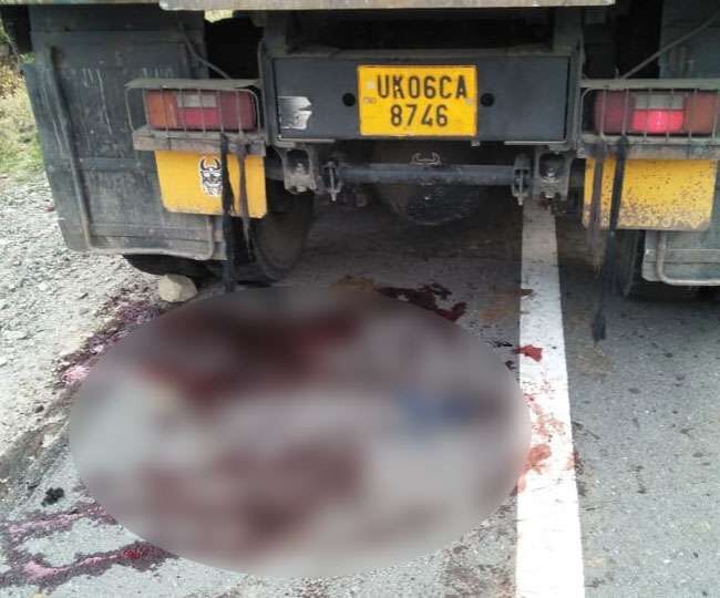 उत्तराखंड में दर्दनाक हादसा, डंपर ने 12 लोंगों को कुचला, कई घायल