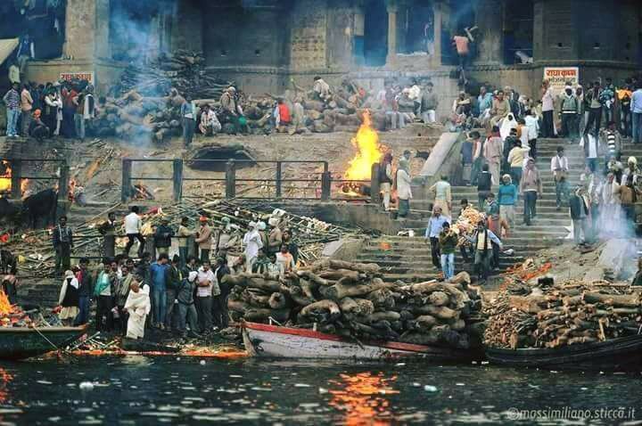 श्मशान से पवित्र मंदिर कोई नहीं! श्मशान से पवित्र मंदिर कोई नहीं!