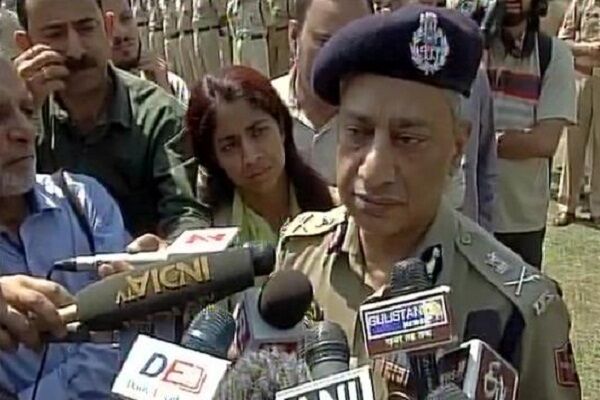 श्रीनगर आतंकी हमला: स्कूल में छिपे 2 आतंकी ढेर, मुठभेड़ खत्म