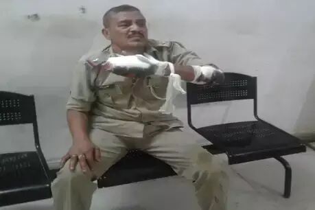 केंद्रीय मंत्री जयंत सिन्हा का वाहन हजारीबाग में ट्रक से टकराया केंद्रीय मंत्री जयंत सिन्हा का वाहन हजारीबाग में ट्रक से टकराया