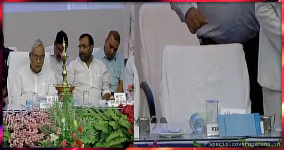 बड़ी खबर: नीतीश के बगल में लगी तेजस्वी की नेमप्लेट क्यों हटाई? बिहार की राजनीति में फिर सरगर्मी तेज