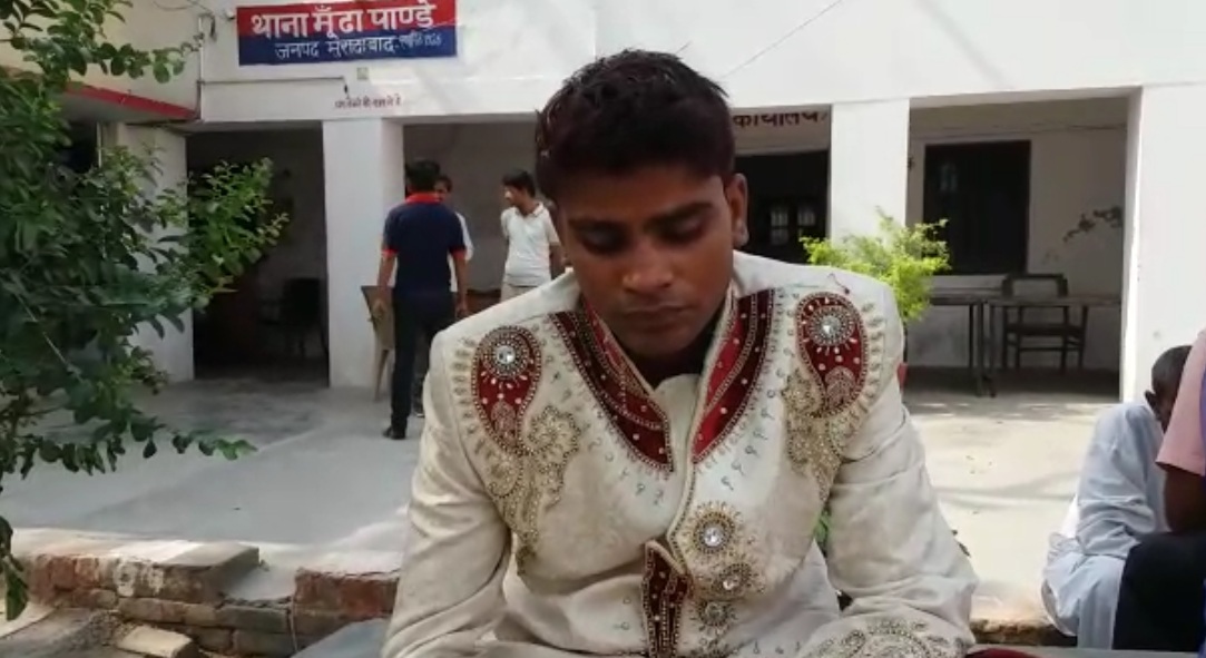 नशे में शादी करने पहुंचा दूल्हा, बारातियों को बनाया बंधक नशे में शादी करने पहुंचा दूल्हा, बारातियों को बनाया बंधक