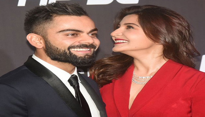 indian Sports Awards: रेड कार्पेट में नजर आए अनुष्का-कोहली, दिखा दोनों का ग्लैमरस लुक indian Sports Awards: रेड कार्पेट में नजर आए अनुष्का-कोहली, दिखा दोनों का ग्लैमरस लुक