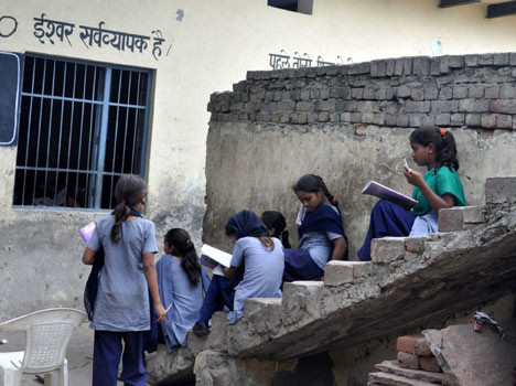 हरदोई में 329 शिक्षक मिले फर्जी हरदोई में 329 शिक्षक मिले फर्जी