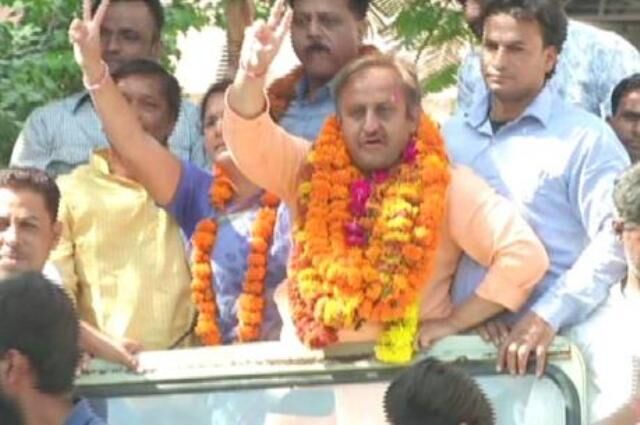 जयपुर उप चुनाव: कांग्रेस ने बीजेपी को बुरी तरह हराया, बीजेपी बोली भितरघात हुआ