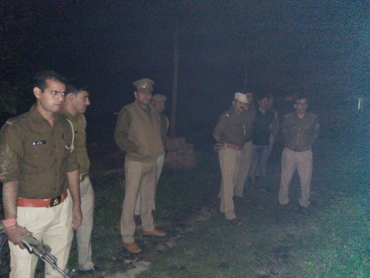 मुजफ्फरनगर में पुलिस की बदमाशों से मुठभेड़, एक बदमाश घायल एक फरार