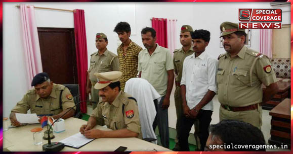 एटा : जैथरा पुलिस ने किया ऑटो-लिफ्टर गैंग का भंडाफोड़, 17 बाईक व 3 शातिर चोर गिरफ्तार एटा : जैथरा पुलिस ने किया ऑटो-लिफ्टर गैंग का भंडाफोड़, 17 बाईक व 3 शातिर चोर गिरफ्तार
