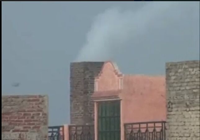 मुरादाबाद में वायरल वीडियो से मचा हडकंप मुरादाबाद में वायरल वीडियो से मचा हडकंप