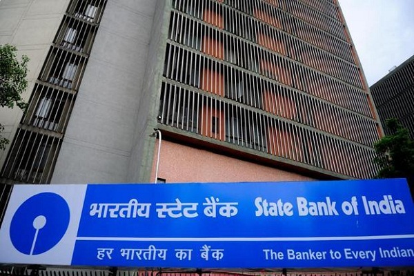 नई दिल्ली: SBI ने ग्राहकों को दिया तोहफा, अब छोटे IMPS ट्रांजैक्शन पर नहीं लगेगा कोई चार्ज