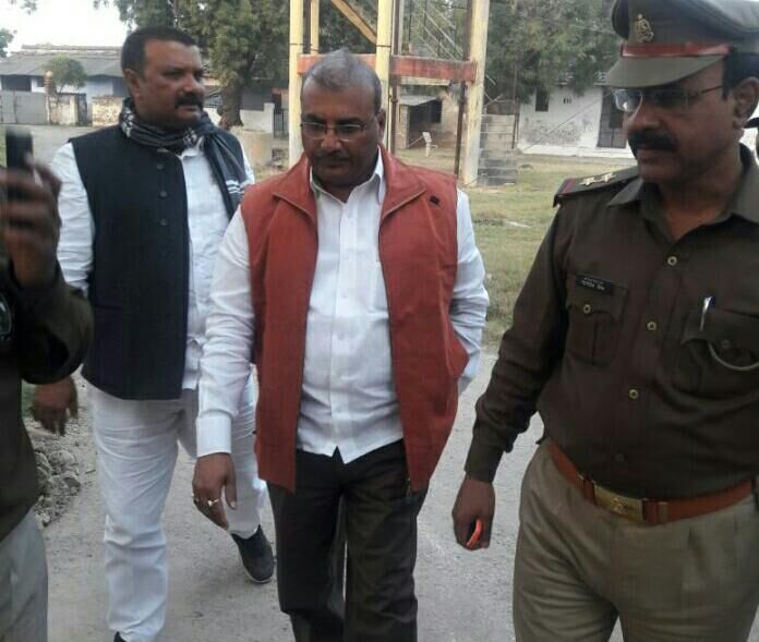 अपने राजनीतिक जीवन में पहली बार जेल गए पूर्व मंत्री शैलेंद्र यादव ललई, जिले के लोग मायूस
