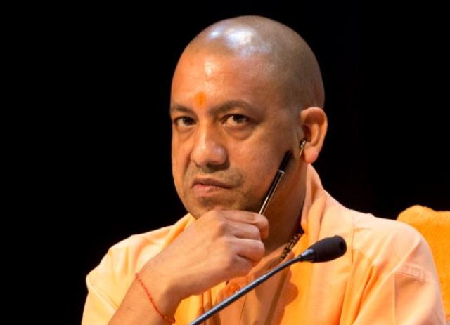 योगी ने दी बीजेपी कार्यकर्ताओं को चेतावनी, कानून हाथ में न लें वरना ...........? योगी ने दी बीजेपी कार्यकर्ताओं को चेतावनी, कानून हाथ में न लें वरना ...........?