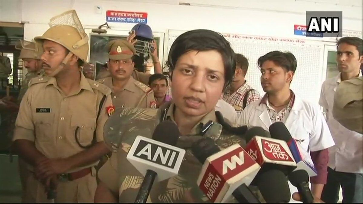 मेरठ में इलाज के दौरान एक की मौत, दलित आक्रोश को देखते हुए इंटरनेट सेवा दो बजे तक बंद