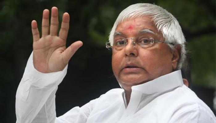 इस मोदी पोलिटिक्स को या तो लालू समझ रहे है या बीजेपी का शीर्ष नेत्रत्व!