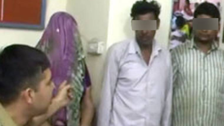 देवर-भाभी खेत में कर रहे थे गंदा काम, जब पकडे गए फिर हुआ खुलासा.. देवर-भाभी खेत में कर रहे थे गंदा काम, जब पकडे गए फिर हुआ खुलासा..