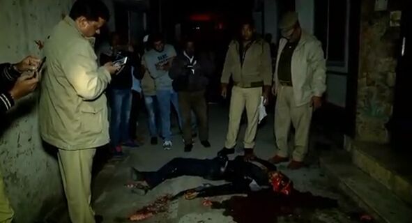मुरादाबाद में सरेआम दोहरे हत्याकांड से मची सनसनी, बीजेपी विधायक के घर के नजदीक घटी घटना