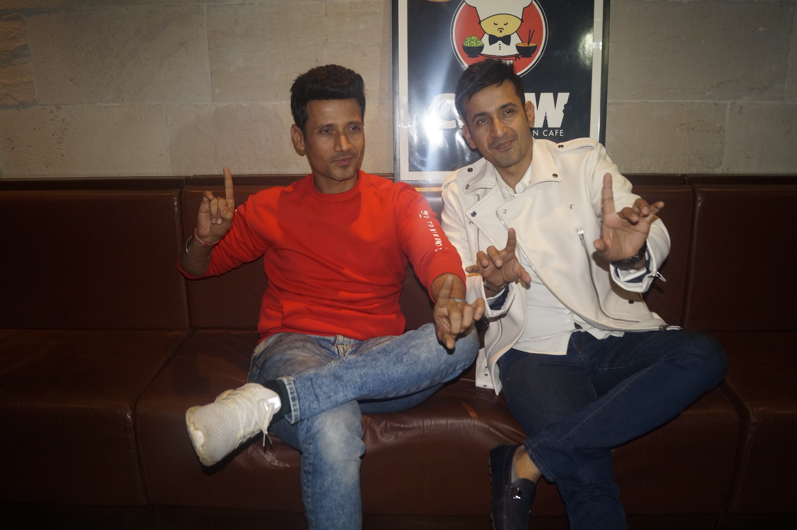 मीत ब्रदर्स ने अपना नया रोमांटिक गाना यारी वे किया लॉन्च मीत ब्रदर्स ने अपना नया रोमांटिक गाना यारी वे किया लॉन्च