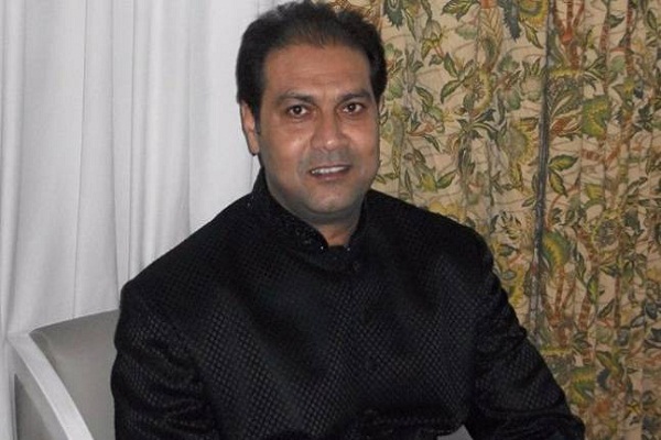 Exclusive: योगी सरकार में मंत्री मोहसिन रजा पर बक्फ बोर्ड की करोड़ों की जमीन बेचने का आरोप? Exclusive: योगी सरकार में मंत्री मोहसिन रजा पर बक्फ बोर्ड की करोड़ों की जमीन बेचने का आरोप?