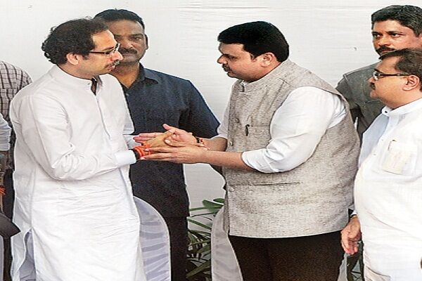 शिवसेना ने की BJP की तारीफ, कहा- किसान हमेशा रहेंगे ऋणी शिवसेना ने की BJP की तारीफ, कहा- किसान हमेशा रहेंगे ऋणी