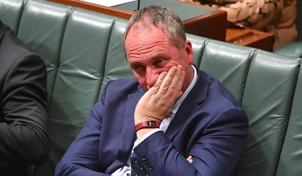 यौन उत्पीड़न के आरोपों के बाद ऑस्ट्रेलिया के उप प्रधानमंत्री ने इस्तीफे का किया ऐलान