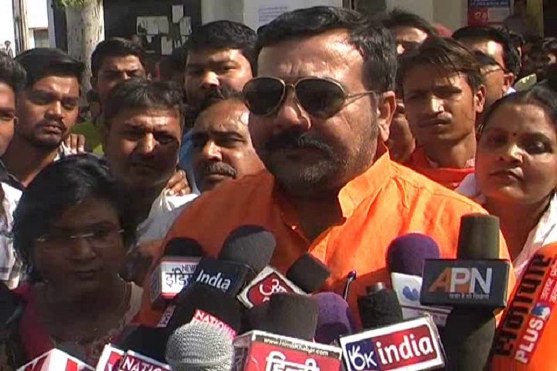 बीजेपी ने फतेहपुर विधायक को कारण बताओं नोटिस किया जारी, सिम्बल फार्म छीनकर समर्थक को देने का आरोप बीजेपी ने फतेहपुर विधायक को कारण बताओं नोटिस किया जारी, सिम्बल फार्म छीनकर समर्थक को देने का आरोप