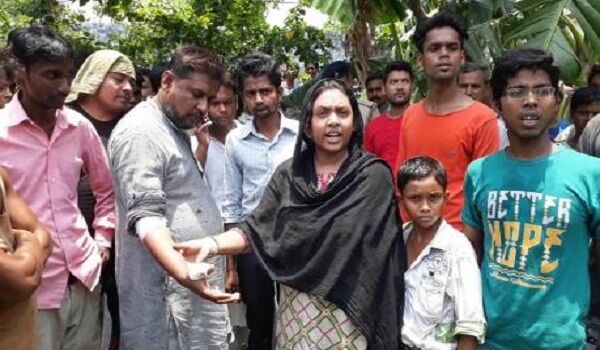 मुजफ्फरपुर: छेड़खानी के बाद बवाल, जमकर चले लाठी-डंडे