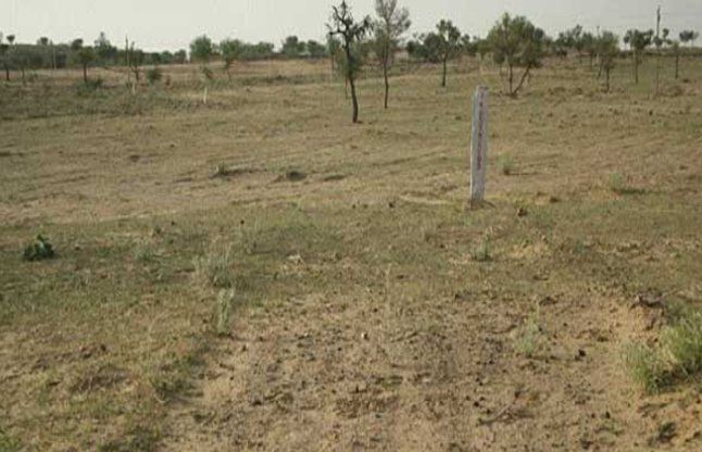 गाजियाबाद -आम आदमी पृथ्वी सिंह का मुद्दा फिर गरमाया,पूर्व जिलाधिकारी और तत्कालीन जिलाधिकारी की रिपोर्ट में फेरबदल