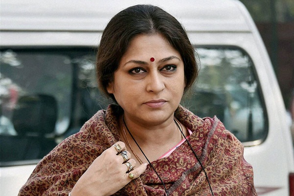 रूपा गांगुली के घर पहुंची CID, बयान किया दर्ज, BJP महासचिव से भी होगी पूछताछ, जानिए क्या है मामला रूपा गांगुली के घर पहुंची CID, बयान किया दर्ज, BJP महासचिव से भी होगी पूछताछ, जानिए क्या है मामला