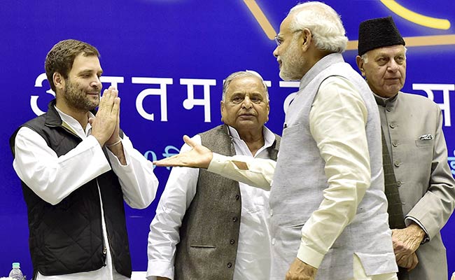 कमजोर विपक्ष के सामने फेल सरकार को हो रही है बल्ले बल्ले! कमजोर विपक्ष के सामने फेल सरकार को हो रही है बल्ले बल्ले!