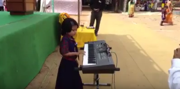 इस चार साल की बच्ची का कमाल देख, वीडियो देख गर्व होगा भारतीय होने का