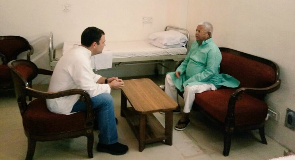 बड़ी खबर: बिहार में कांग्रेस और राजद में बढ़ी रार, राजद ने दी ये चेतावनी बड़ी खबर: बिहार में कांग्रेस और राजद में बढ़ी रार, राजद ने दी ये चेतावनी