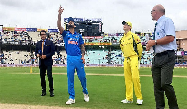 भारत ने जीता टॉस, लिया पहले बल्लेबाजी का फैसला