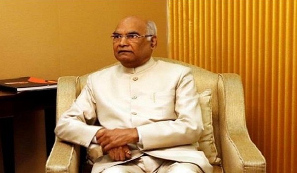 राष्ट्रपति बनते ही रामनाथ कोविंद से न्यायमूर्ति कर्णन ने की अपील राष्ट्रपति बनते ही रामनाथ कोविंद से न्यायमूर्ति कर्णन ने की अपील