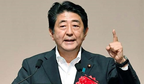 शिंजो आबे को बहुमत मिलने के आसार, जापान में मतदान जारी