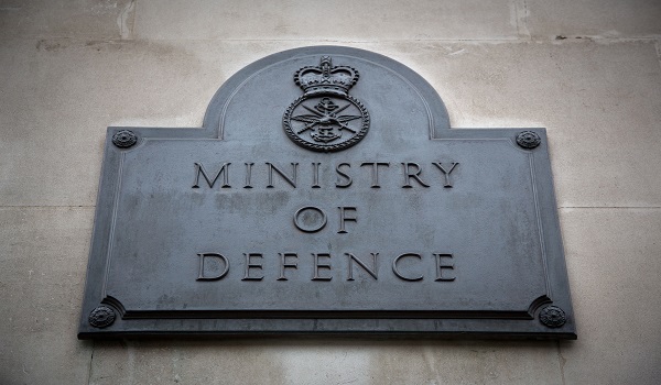 Defence Ministry में निकली है वैकेंसी, 10वीं पास उम्मीदवार तुरंत करें आवेदन