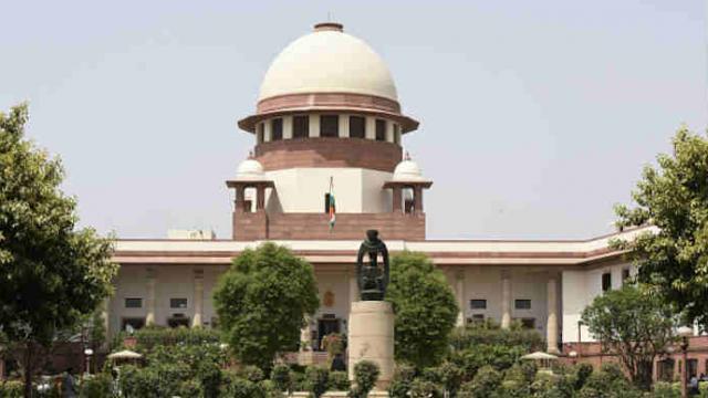 सुप्रीमकोर्ट का फैसला: नहीं हटेंगे UP के 1.72 लाख शिक्षामित्र सुप्रीमकोर्ट का फैसला: नहीं हटेंगे UP के 1.72 लाख शिक्षामित्र